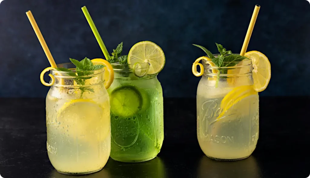 Lemonade in Mason jars