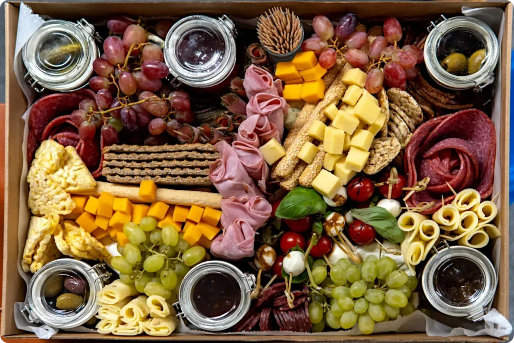 Picnic food ideas for couple: charcuterie board